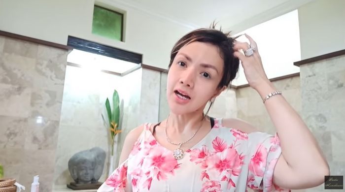 Wajah Barbie Kumalasari jika tak pakai makeup