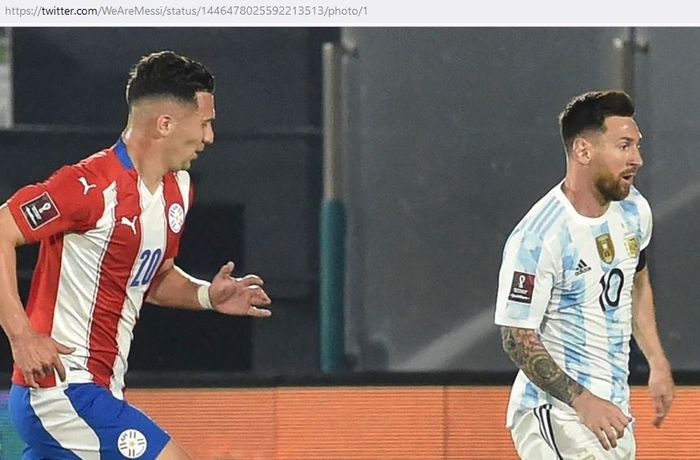 Megabintang timnas Argentina, Lionel Messi, beraksi dalam laga Kualifikasi Piala Dunia 2022 Zona Amerika Selatan kontra timnas Paraguay di Stadion Defensores del Chaco, Kamis (7/10/2021).