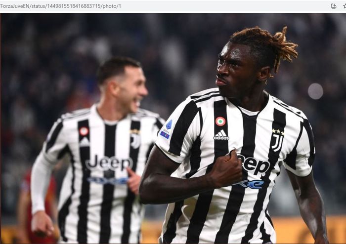 Penyerang Juventus, Moise Kean, merayakan gol ke gawang AS Roma pada pekan kedelapan Liga Italia 2021-2022 di Allianz Stadium, Minggu (17/10/2021).