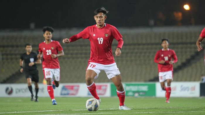 Hanis Saghara dalam laga timnas Indonesia U-23 vs Tajikistan (19/10/2021). 