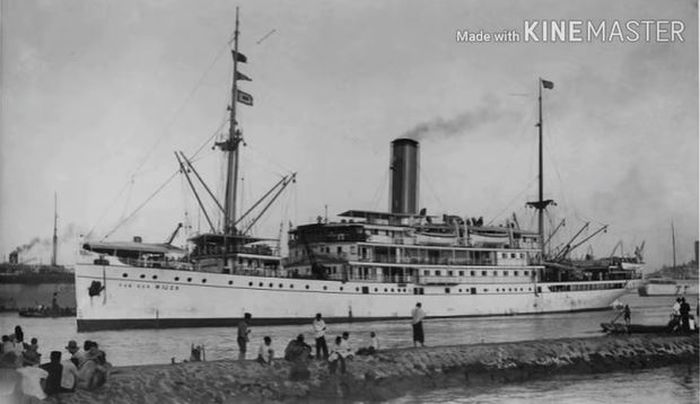 Kapal Van der Wijck adalah kapal uap milik Koninklijke Paketvaart Maatschappij (KPM) yang dibuat oleh Maatschappij Fijenoord, Rotterdam tahun 1921.