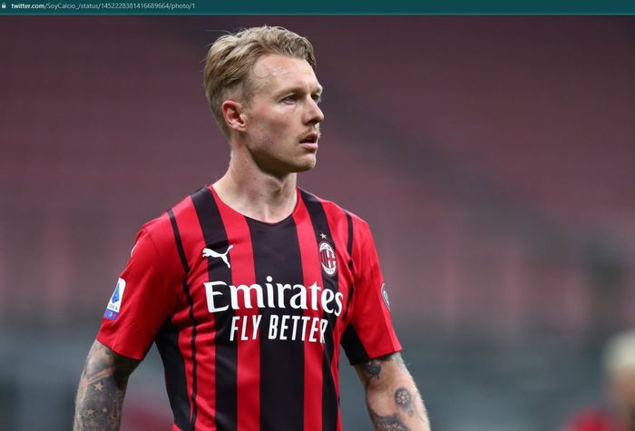 Bek senior AC Milan, Simon Kjaer.