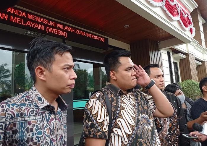 kuasa hukum DJ Una, Luvino Siji Samura ditemui di Pengadilan Agama Jakarta Selatan, Kamis (28/10/2021).  