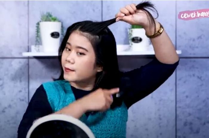 Step pertama catok curly
