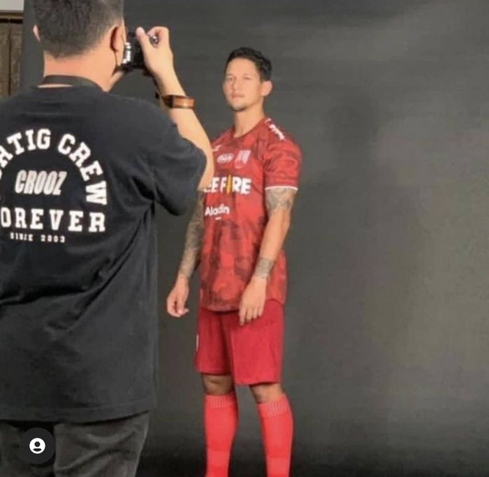 Beredar foto Irfan Bachdim gabung Persis Solo di media sosial