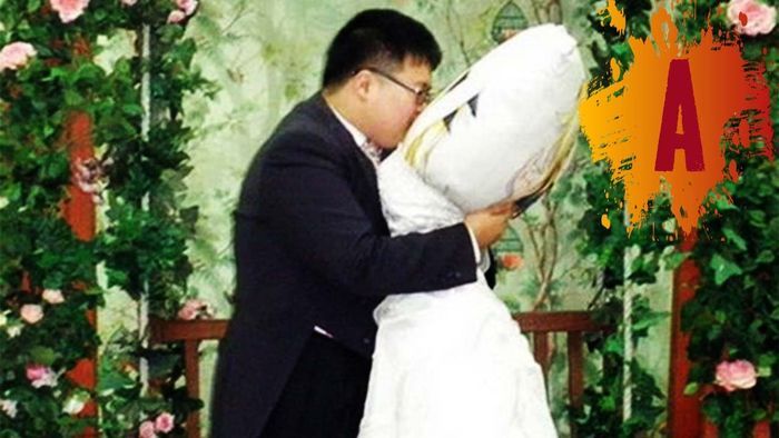 Pernikahan unik pria Korea bernama Lee Jin Gyu dengan boneka