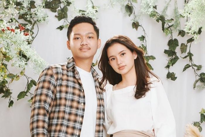 Sarah Menzel dan Azriel Hermansyah 