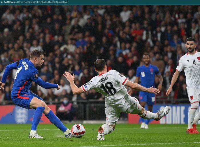 Gelandang timnas Inggris, Jordan Henderson, menyumbang satu gol dalam kemenangan 5-0 atas timnas Albania.