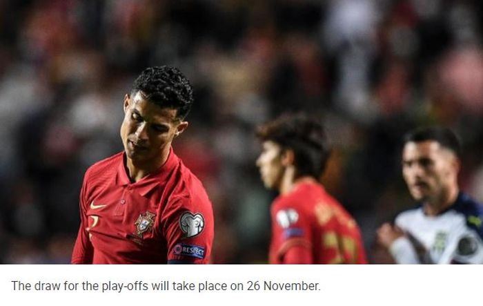 Ekspresi megabintang timnas Portugal, Cristiano Ronaldo, dalam laga Grup A Kualifikasi Piala Dunia 2022 Zona Eropa kontra timnas Serbia di Stadion do SL Benfica, Minggu (14/11/2021).