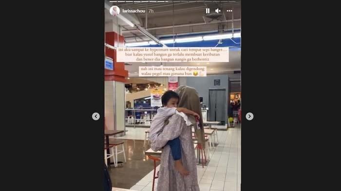 Cara Larissa Chou tenangkan anaknya yang tantrum banjir pujian