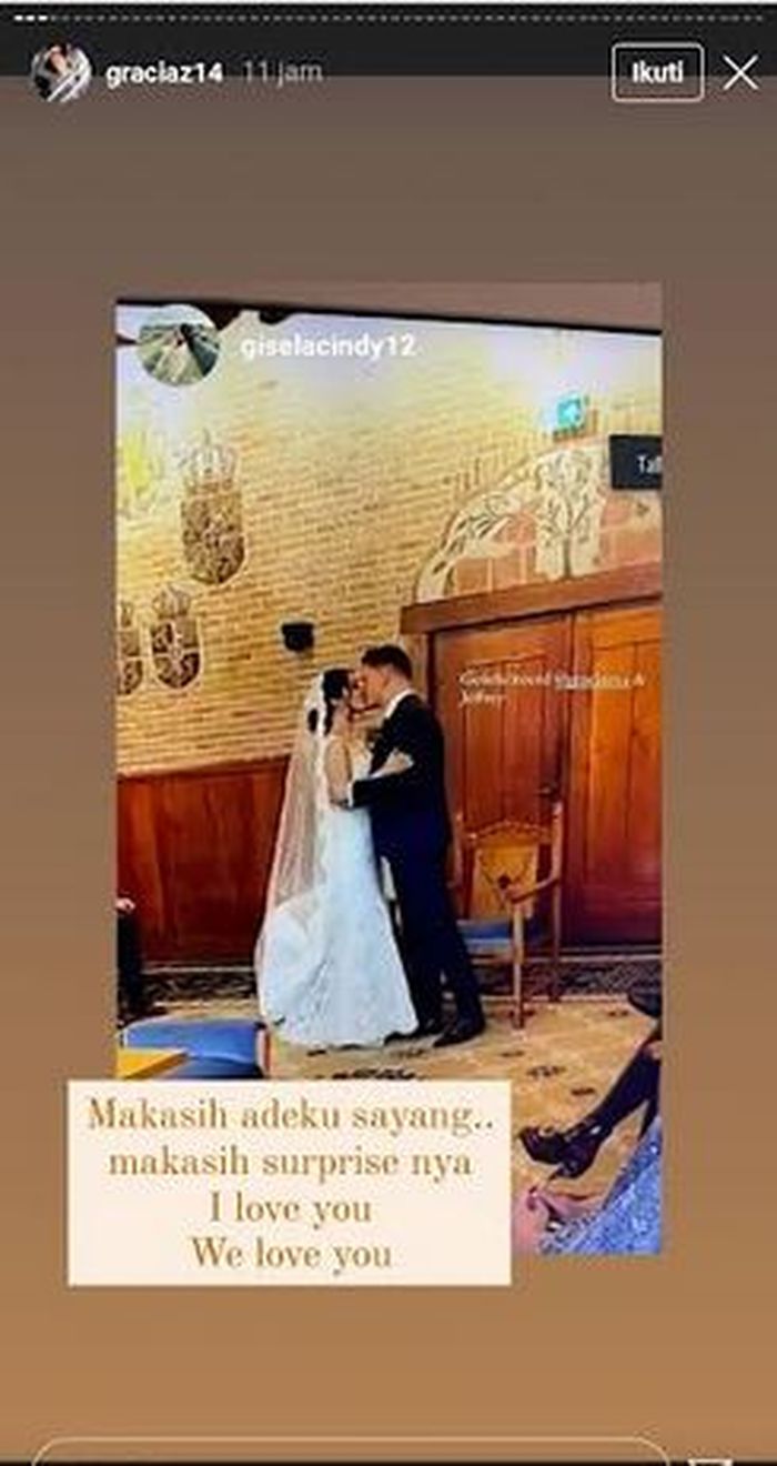 Artis Gracia Indri akhirnya melepas status setelah dipersunting kekasihnya, Jeffrey.
