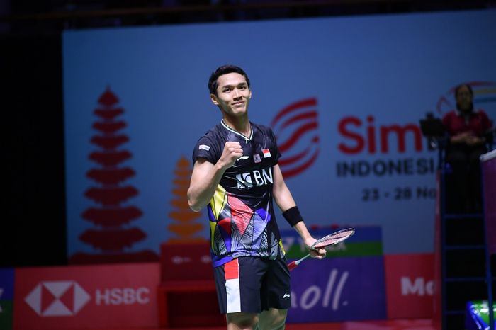 Pebulu tangkis tunggal putra Indonesia, Jonatan Christie, pada babak kedua Indonesia Open 2021 di Bali International Convention Centre, Nusa Dua, Kamis (25/11/2021).