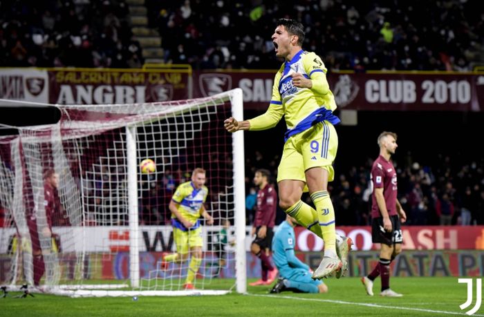 Selebrasi Alvaro Morata usai menjebol gawang tim promosi, Salernitana dalam kemenangan 2-0 Juventus.