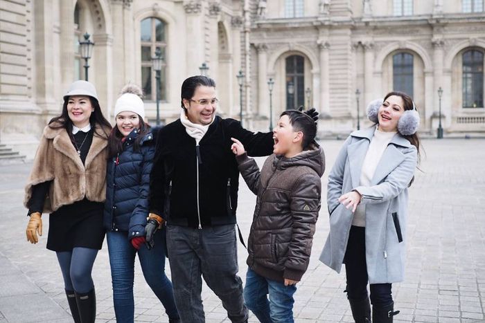 Keakraban Cut Keke dengan istri pertama suaminya