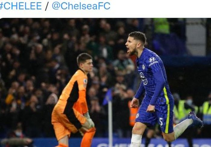 Gelandang Chelsea, Jorginho, merayakan gol ke gawang Leeds United dalam laga Liga Inggris di Stadion Stamford Bridge, Sabtu (11/12/2021).