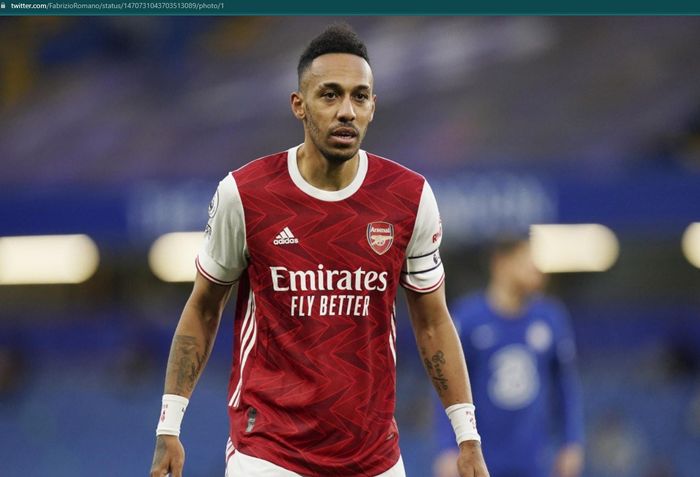 Pierre-Emerick Aubameyang saat menjabat sebagai kapten Arsenal.