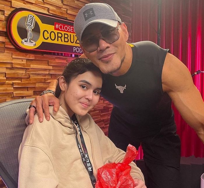  Laura Anna bersama Deddy Corbuzier 