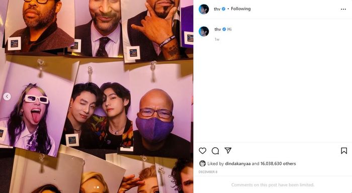 Postingan V yang unggah foto selfie dengan Jungkook saat tampil di 'The Late Late Show'