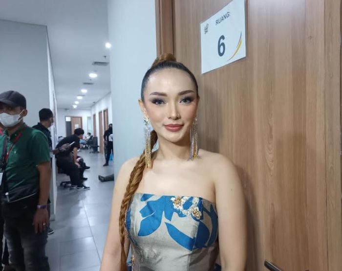Zaskia Gotik saat ditemui di Trans Studio Cibubur, Depok, Jawa Barat belum lama ini.  