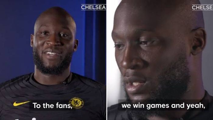 Romelu Lukaku dalam video permintaan maaf kepada fans setelah melakukan wawancara kontroversial dengan mengatakan ingin kembali ke Inter Milan.