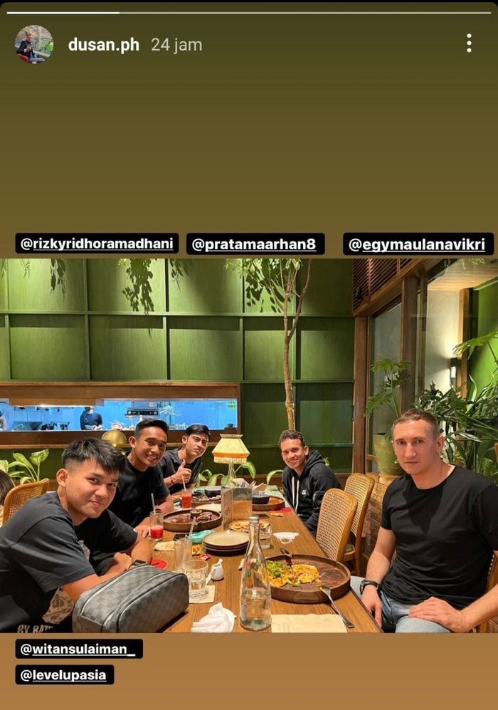 Agen Egy Maulana Vikri dan Witan Sulaeman, Dusan Bogdanovic, bertemu dengan Pratama Arhan.