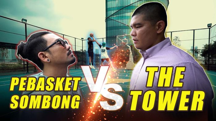 Denny Sumargo bertanding melawan Bona Siregar.