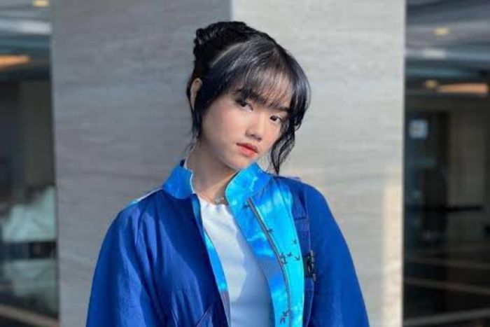 Adik kandung Bibi Ardiansyah, Fuji