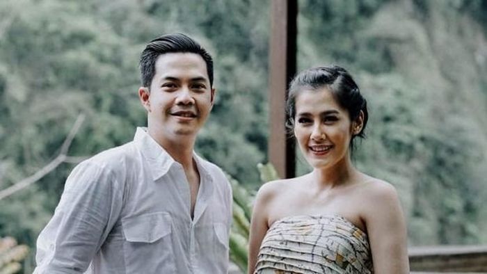 Arie Dwi Andhika dan Ardina Rasti