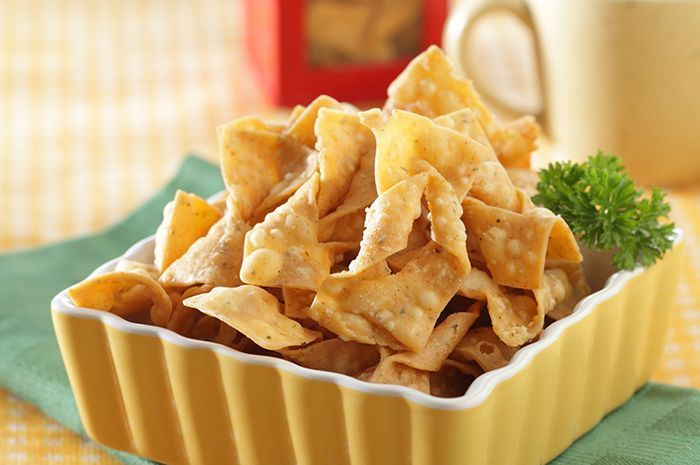 Tampilan kue bawang yang sudah matang.