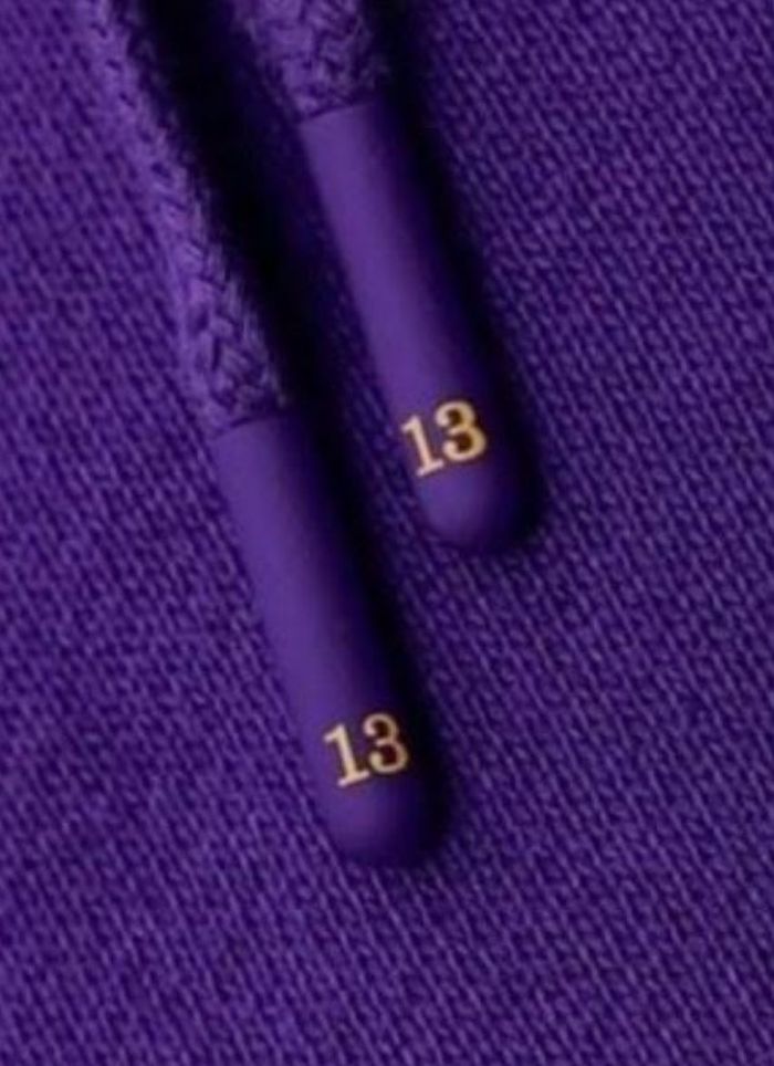 Detail angka '13' di hoodie BTS artist made collection versi Jimin 