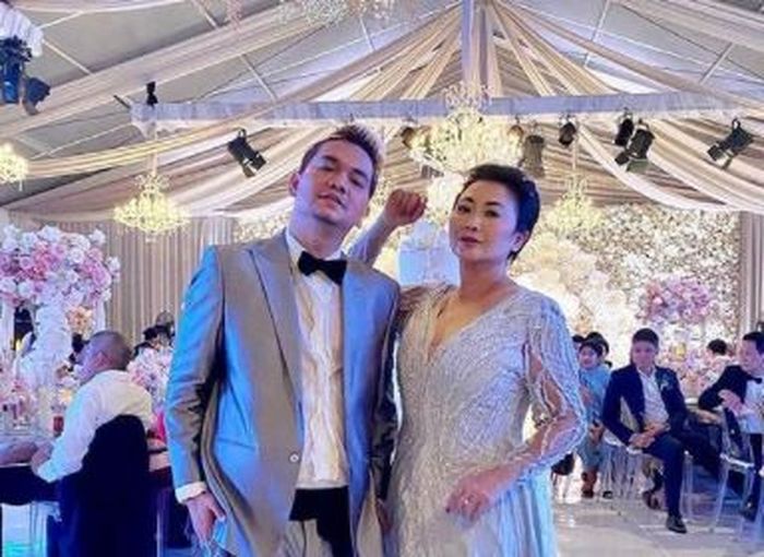 Indra Bekti dan Indy Barends