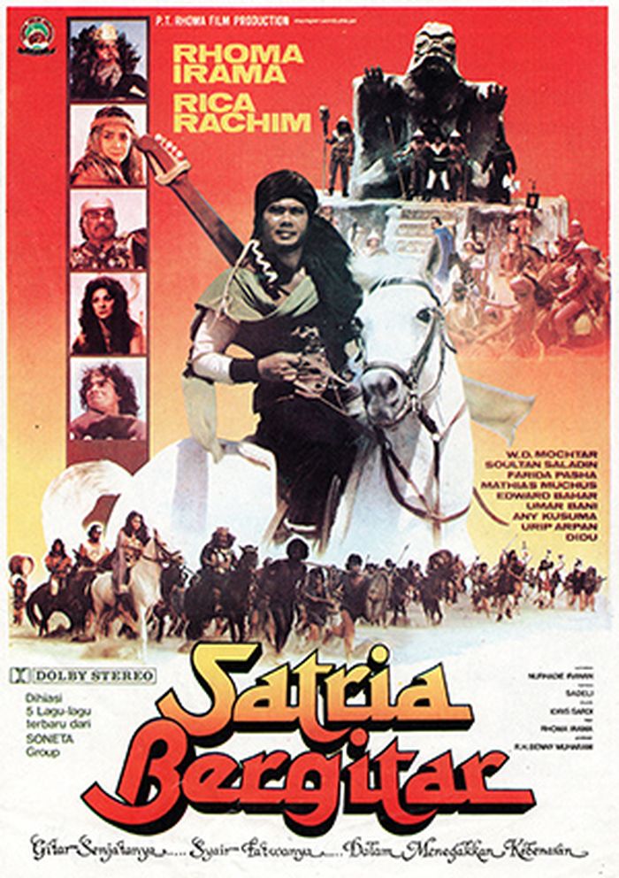 Rhoma Irama ketika memainfkan film Satria Bergitar (1984). Film itu memainkan beberapa musik dangdut Rhoma Irama yang mengandung pesan moral.