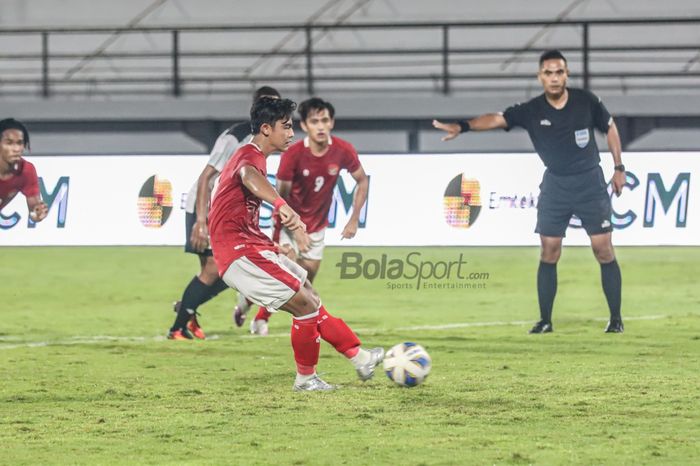 Momen gol Pratama Arhan 