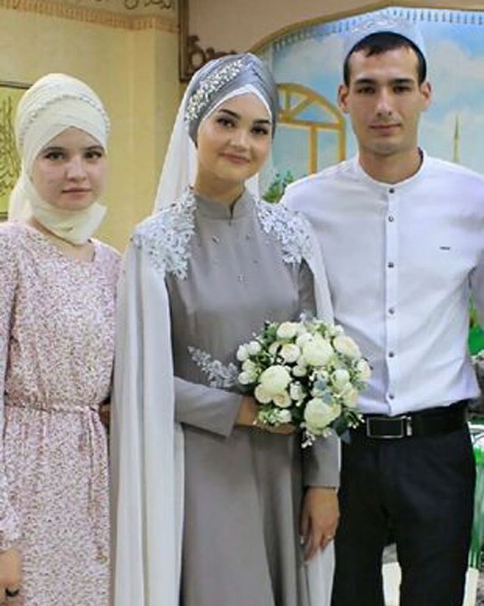 Pernikahan Alsu dan Timur 