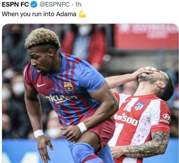 Bek Atletico Madrid, Hermoso, kesakitan saat menjaga Adama Traore.