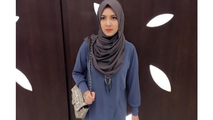 ratna galih mantan kekasih dari Edhie Baskoro Yudhoyono. 