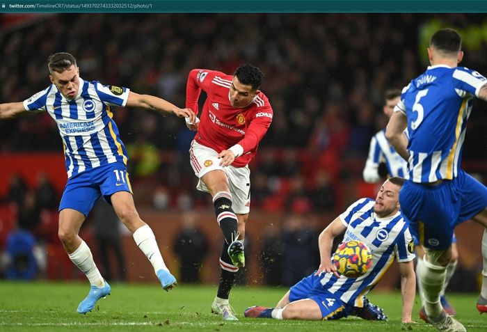 Cristiano Ronaldo berhasil mencetak satu gol dalam kemenangan 2-0 Man United atas Brighton &amp; Hove Albion.