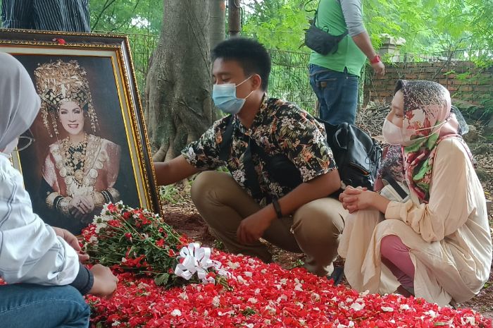 Anak-anak Dorce Gamalama 