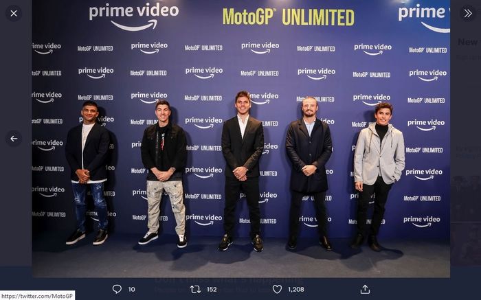 Dari kiri: Jorge Martin, Maverick Vinales, Joan Mir, Jack Miller, dan Marc Marquez menghadiri penayangan perdana serial MotoGP Unlimited di Madrid, Spanyol, 17 Februari 2022. 