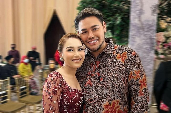 Ayu Ting Ting dan Ivan Gunawan
