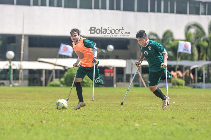 Sejumlah Garuda INAF sedang berlatih di Lapangan DPR/MPR RI, Jakarta, 2 Maret 2022.