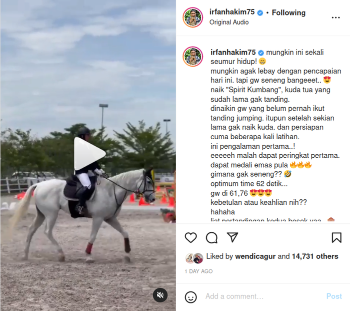 Pamer video sedang naik kuda putih ala pangeran, Irfan Hakim mendadak pajang prestasi bawa pulang medali emas dari lomba berkuda.