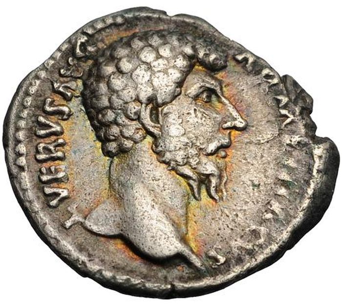 Lucius Verus adalah kaisar Romawi yang kerap dilupakan karena pemerintahannya dibayangi oleh Marcus Aurelius.