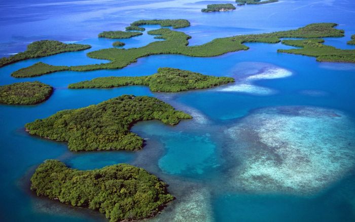 Kepulauan Andaman dan Nicobar.