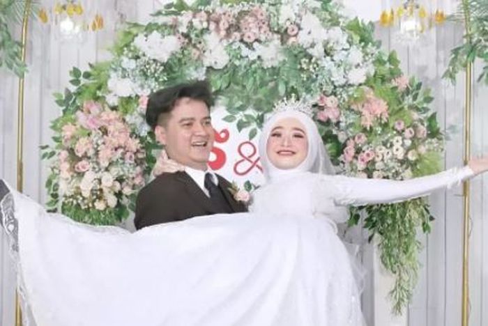 Pernikahan mantan suami Mawar AFI, Steno Ricardo, dan eks baby sitter