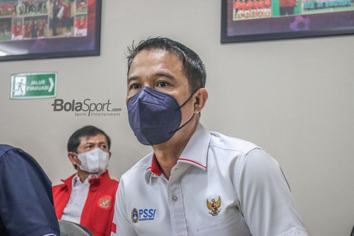 Sekretaris Jendral (Sekjen) PSSI, Yunus Nusi, saat ditemui di GBK Arena, Senayan, 14 Maret 2022.