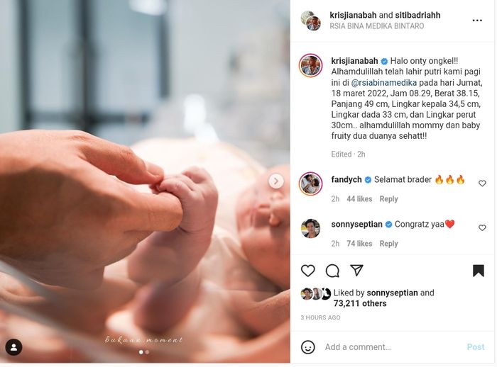 Unggahan Krisjiana Baharudin tentang kelahiran anak pertamanya dengan Siti Badriah.