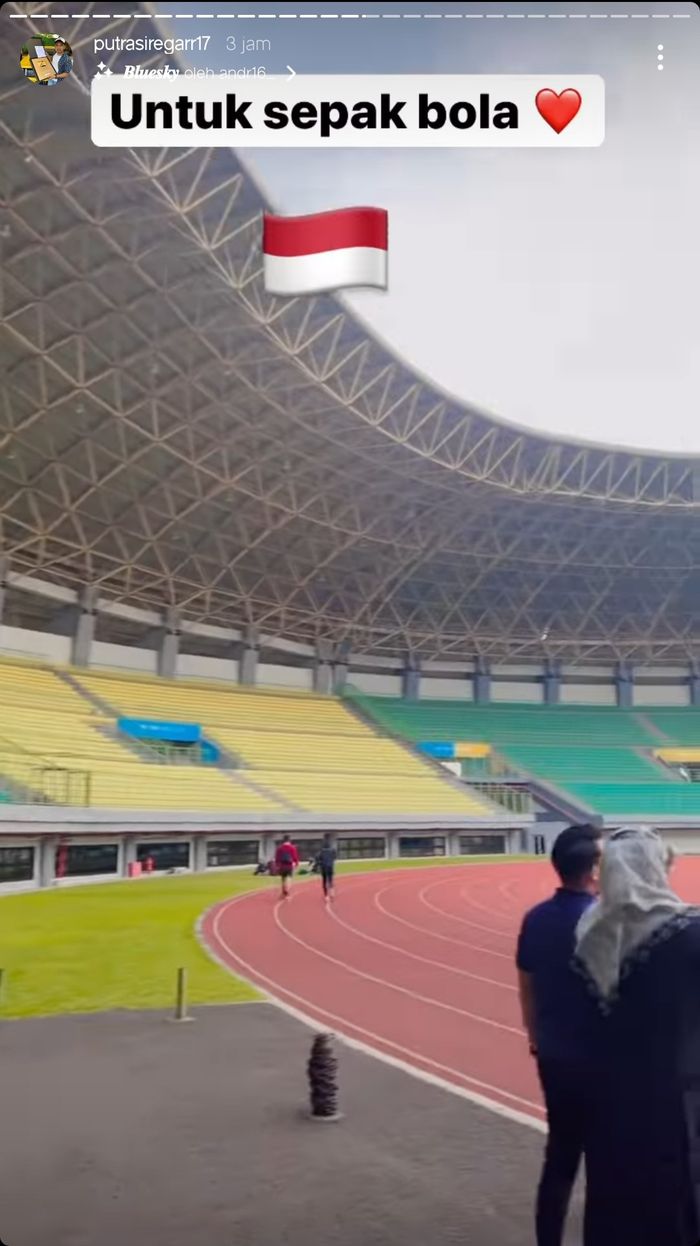 Tangkapan layar instagram story dari CEO AHHA PS Pati, Putra Siregar meresmikan Stadion Patriot, Bekasi, Jawa Barat sebagai homebase baru.