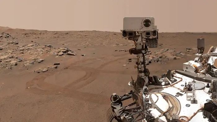 Selfie yang diambil oleh penjelajah Perseverance NASA pada 10 September 2021.