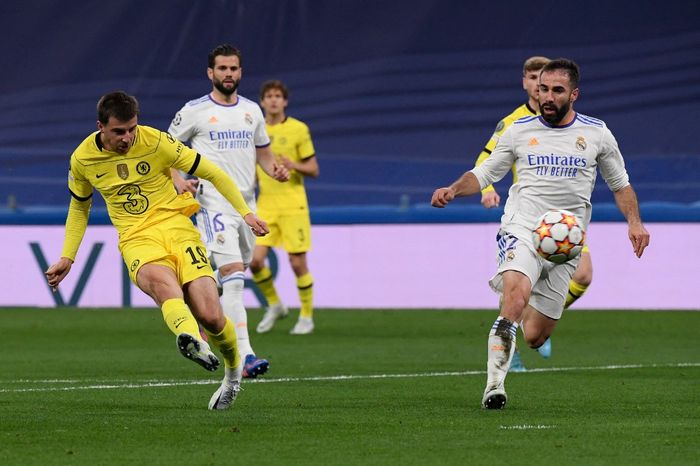 Mason Mount berhasil membuka keunggulan 1-0 Chelsea atas Real Madrid di babak pertama leg kedua perempat final Liga Champions 2021-2022.  